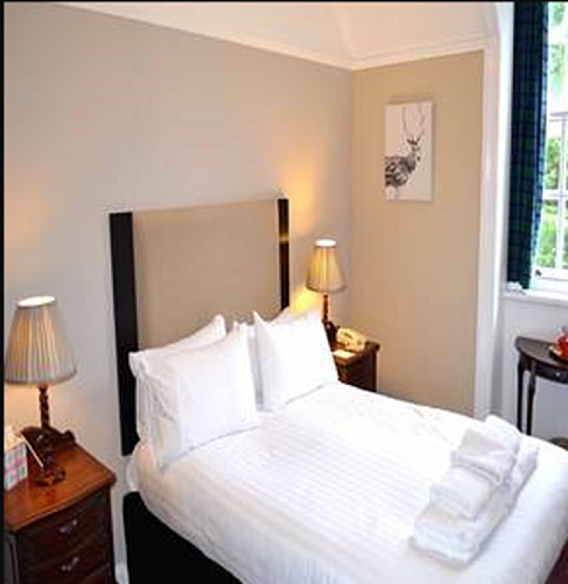 Tulloch Castle Hotel ‘A Bespoke Hotel’ Dingwall Exterior foto