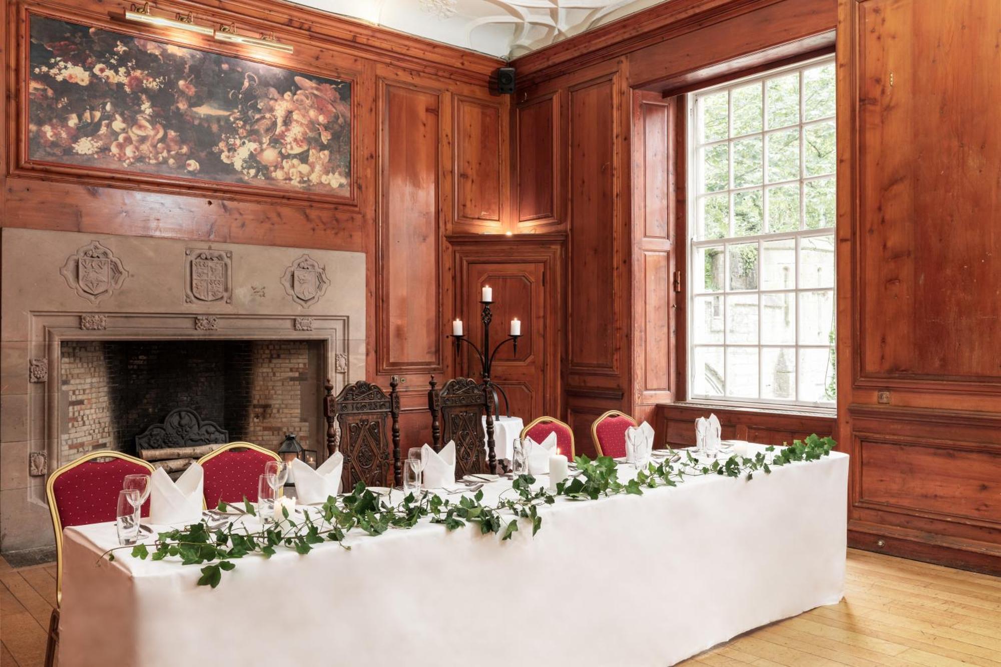 Tulloch Castle Hotel ‘A Bespoke Hotel’ Dingwall Exterior foto