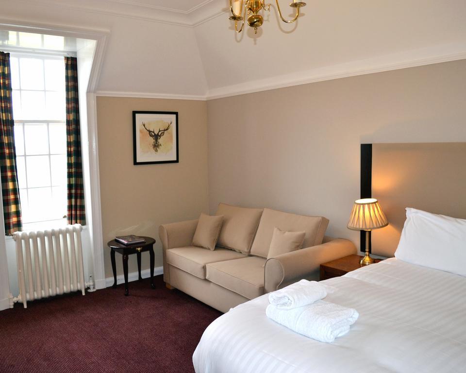 Tulloch Castle Hotel ‘A Bespoke Hotel’ Dingwall Exterior foto